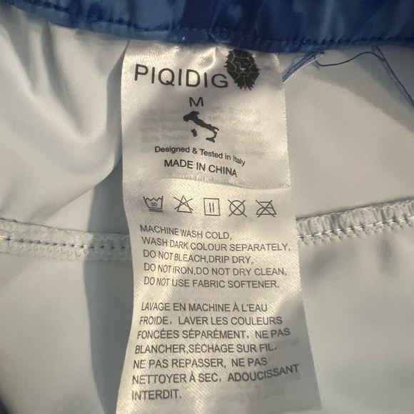 PIQIDIG Athletic Shorts Medium - Picture 5 of 6